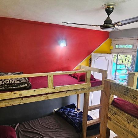 Shanti Cafe - Hotel&Restaurant Kasol Esterno foto