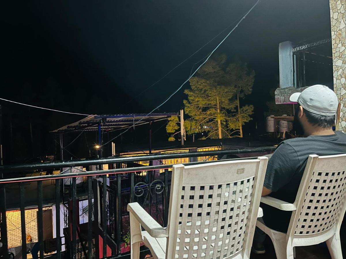 Shanti Cafe - Hotel&Restaurant Kasol Esterno foto