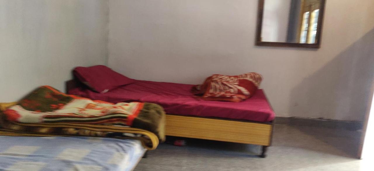 Shanti Cafe - Hotel&Restaurant Kasol Esterno foto