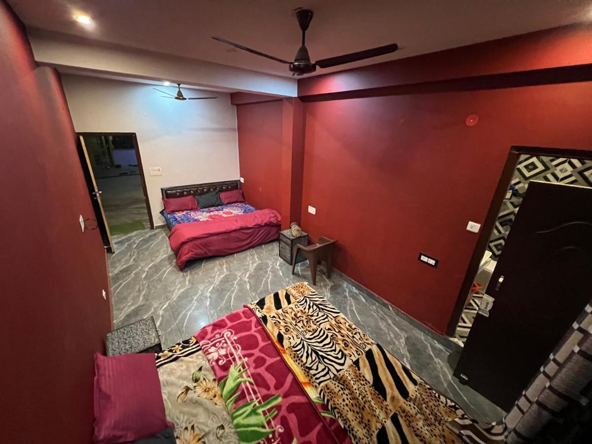 Shanti Cafe - Hotel&Restaurant Kasol Esterno foto