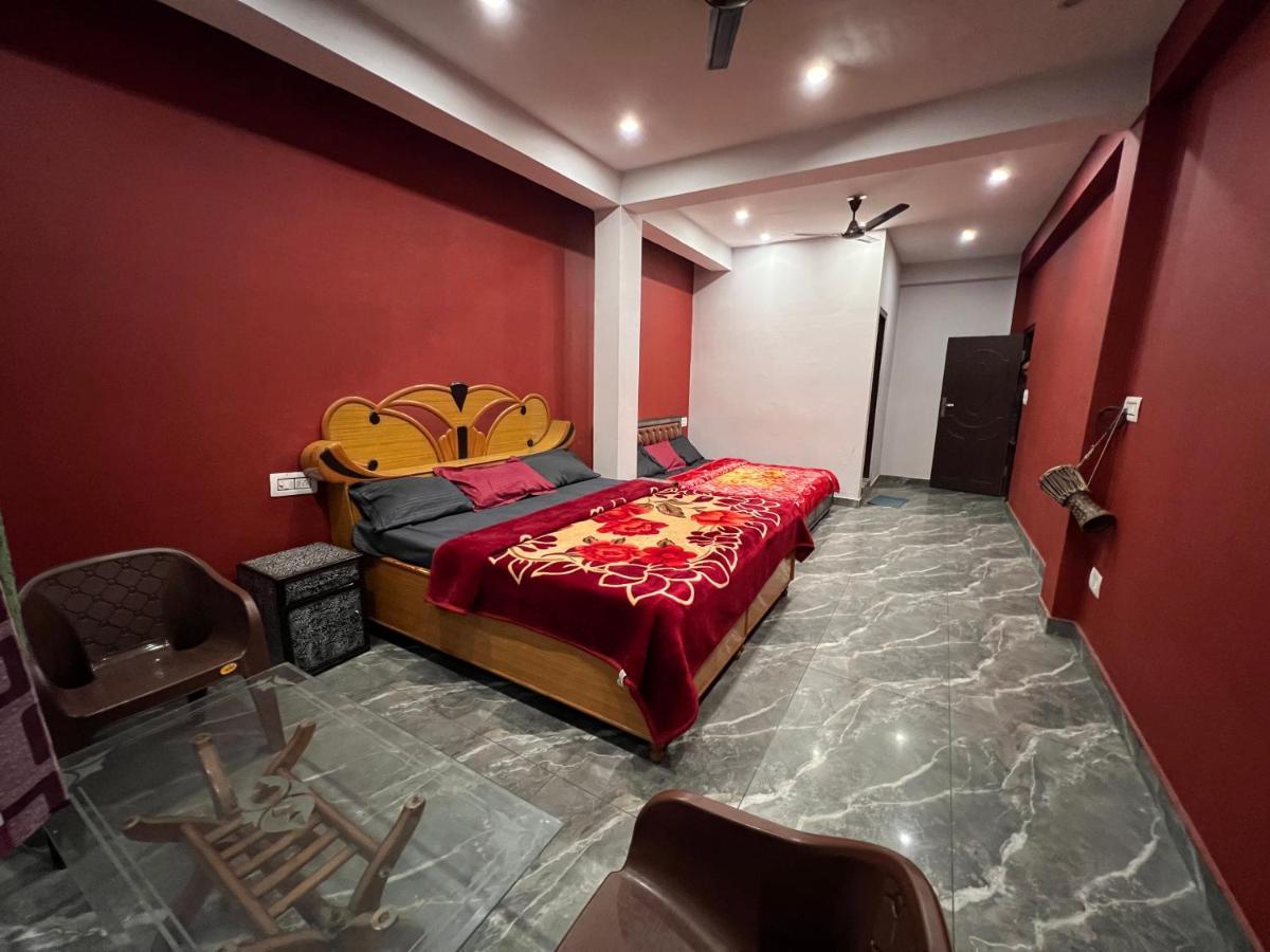 Shanti Cafe - Hotel&Restaurant Kasol Esterno foto