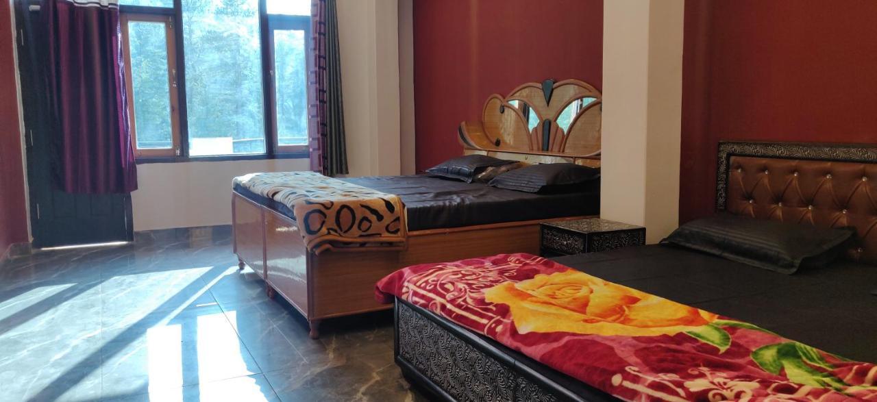 Shanti Cafe - Hotel&Restaurant Kasol Esterno foto