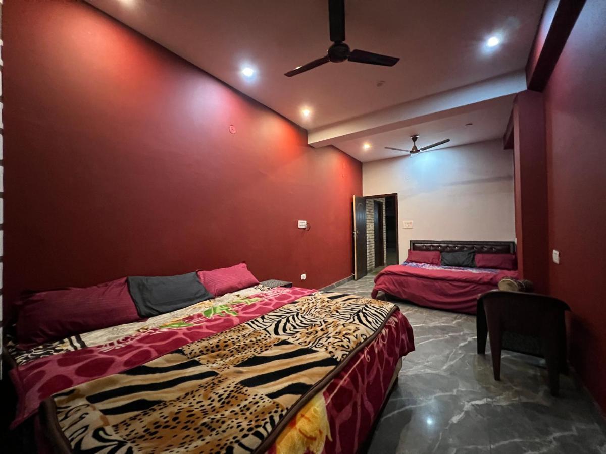 Shanti Cafe - Hotel&Restaurant Kasol Esterno foto